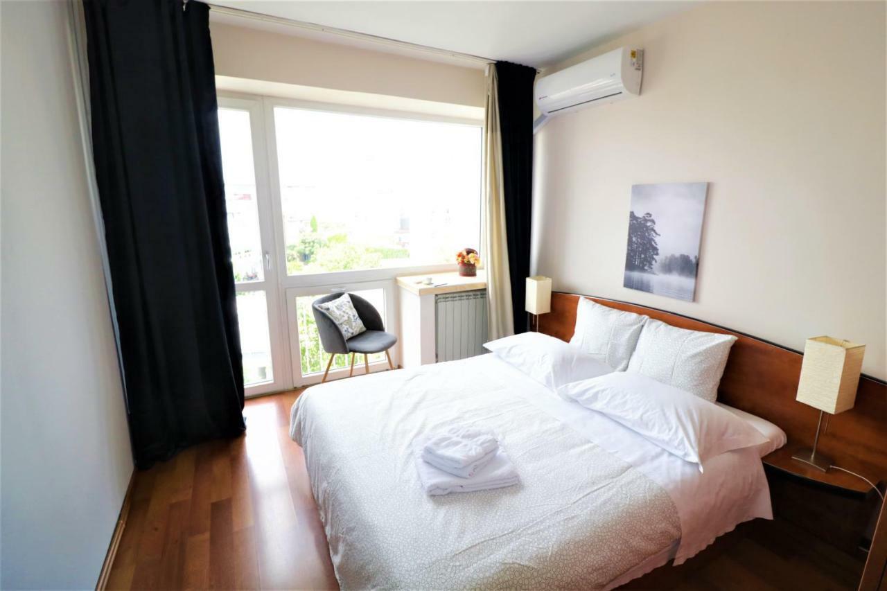 Eva Twin Apartments 부쿠레슈티 외부 사진